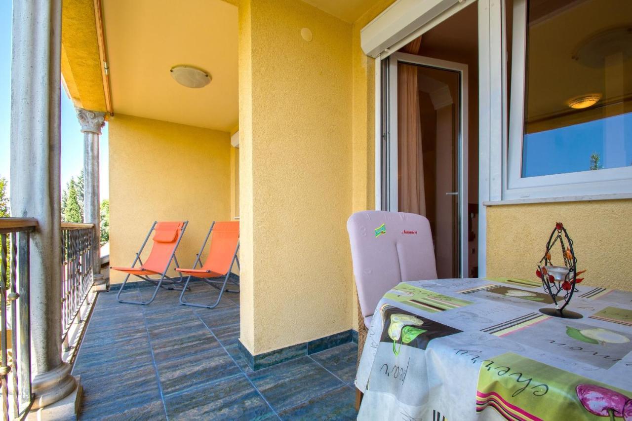 Apartments Oaza Dramalj Zewnętrze zdjęcie