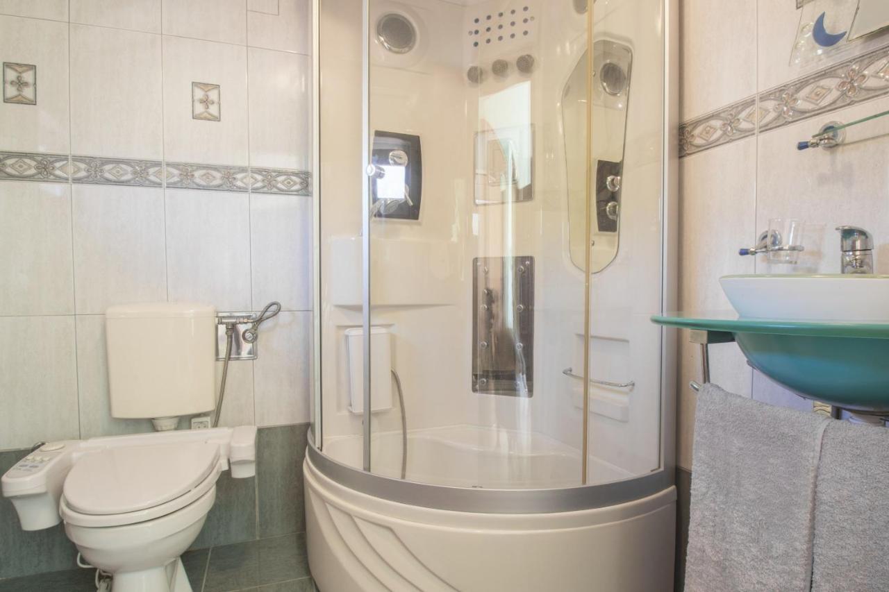 Apartments Oaza Dramalj Zewnętrze zdjęcie